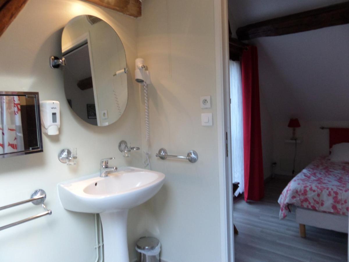 Le Moulin De La Planche Bed & Breakfast Cerelles Luaran gambar
