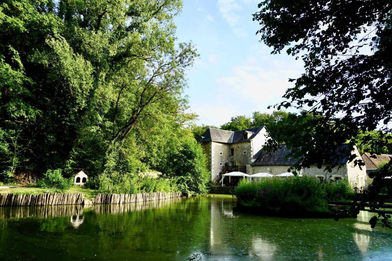 Le Moulin De La Planche Bed & Breakfast Cerelles Luaran gambar