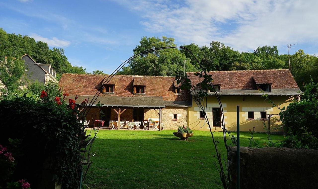 Le Moulin De La Planche Bed & Breakfast Cerelles Luaran gambar