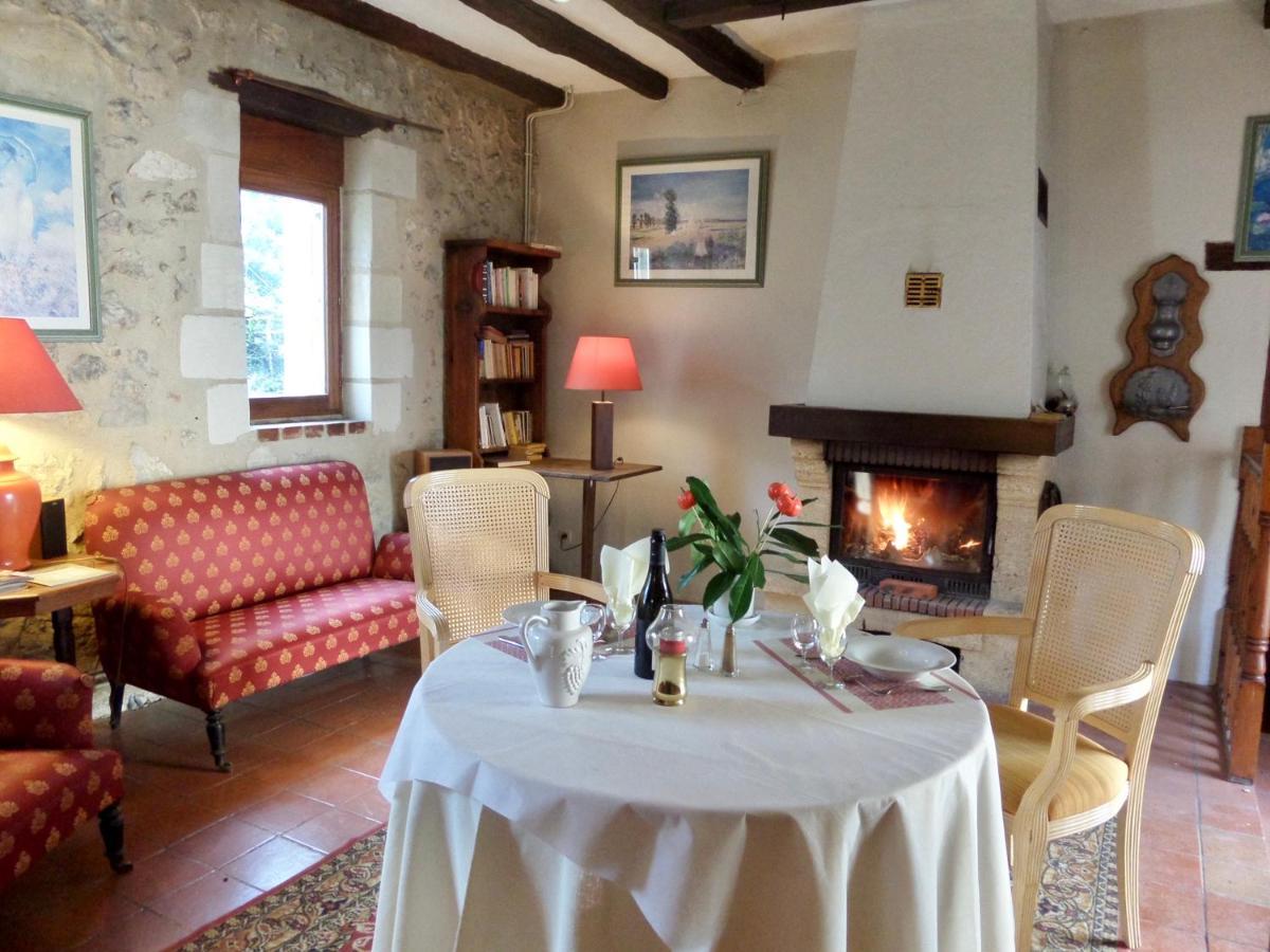 Le Moulin De La Planche Bed & Breakfast Cerelles Luaran gambar